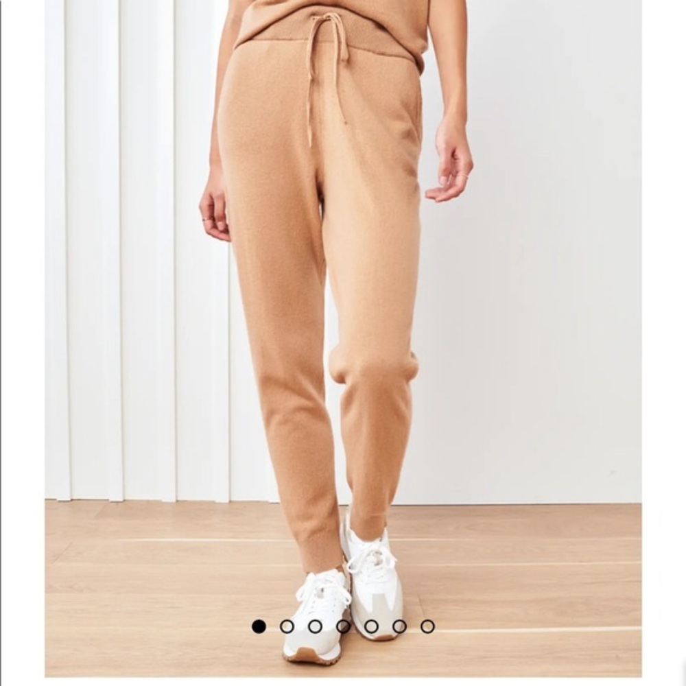 100% Cashmere sweat pants